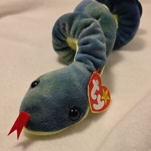 Hissy The Snake Ty Beanie Babies Vintage 1997 Collectible Blue Green